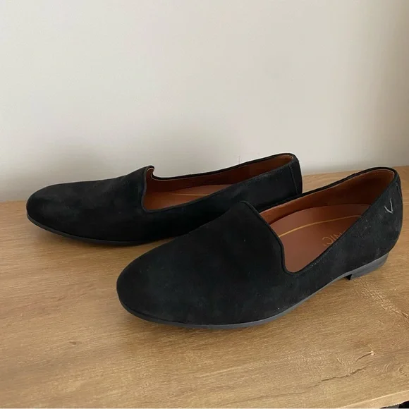 Vionic Willa Black Suede Women's Slip-On Loafers - Picture 8 of 8